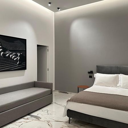 Insogno Suites نابولي المظهر الخارجي الصورة