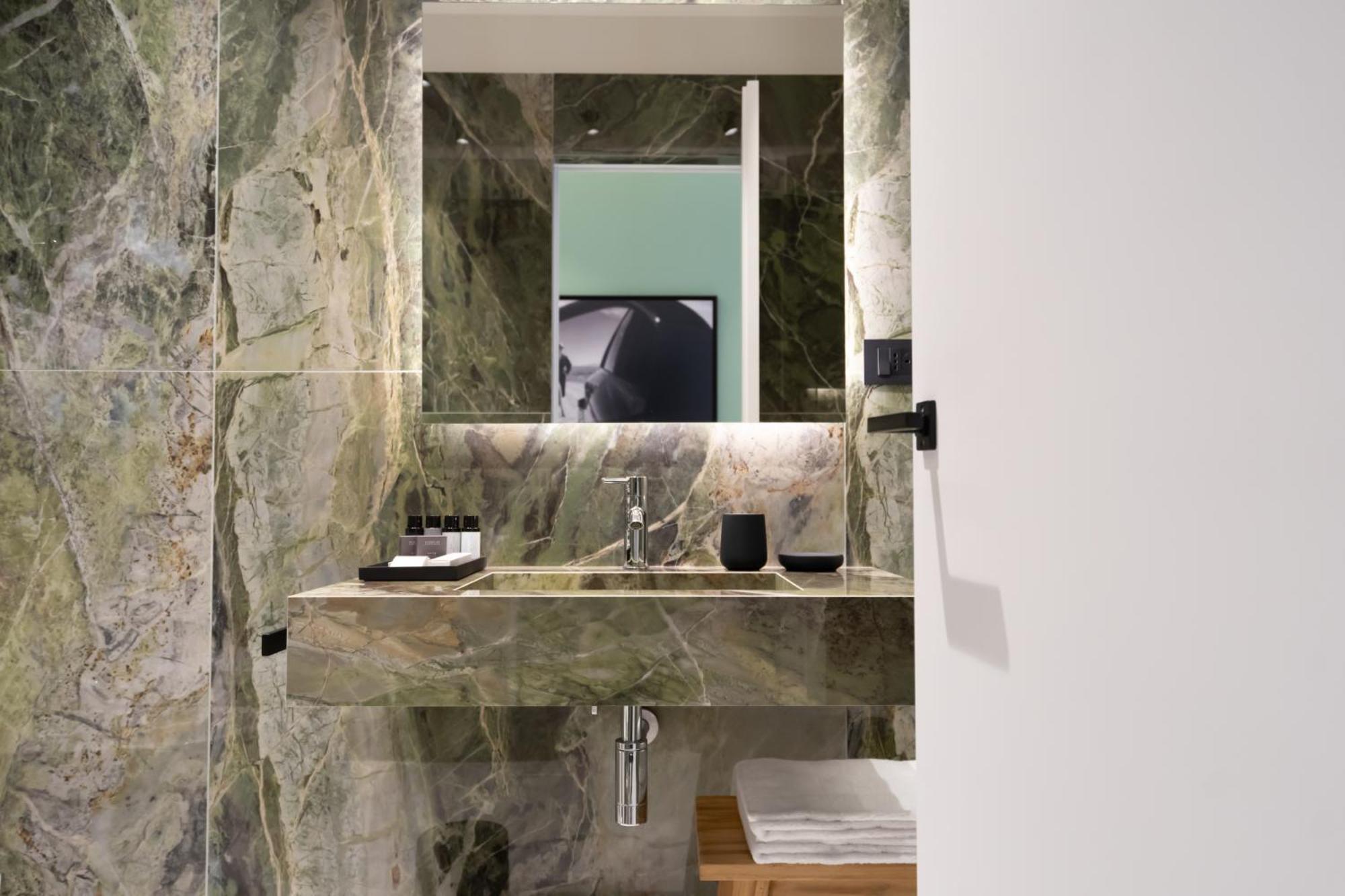 Insogno Suites نابولي المظهر الخارجي الصورة